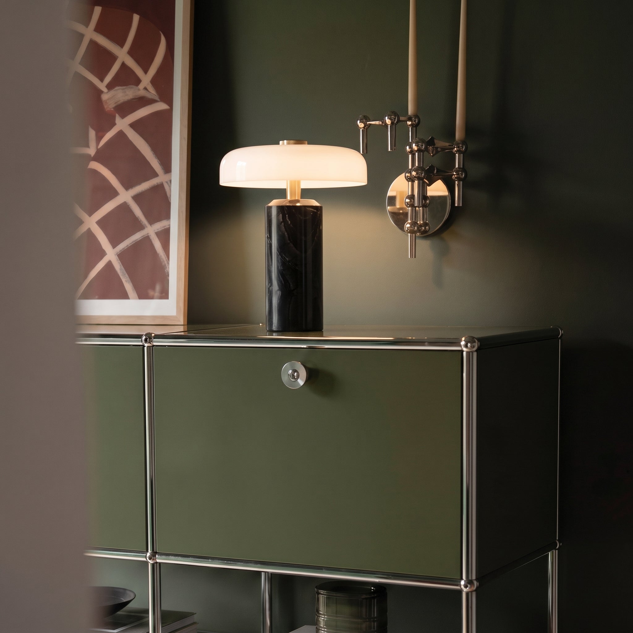 Lampe de table en marbre et verre
