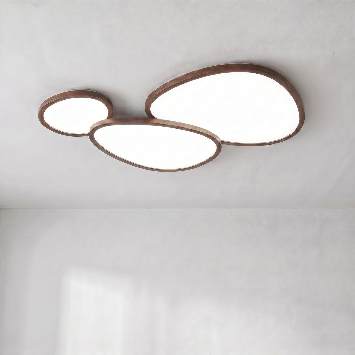 Plafonnier ultra-fin en bois foncé