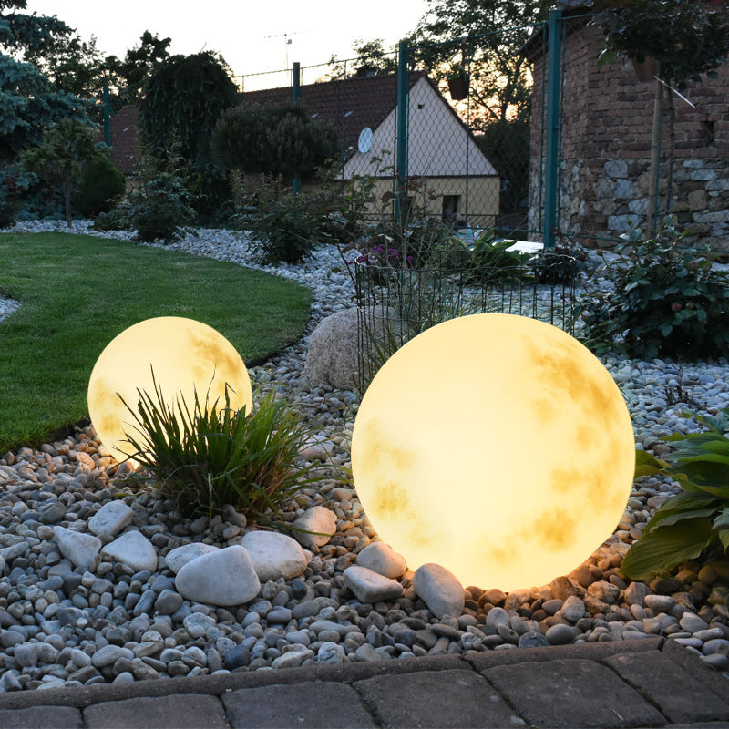 Lampe solaire de jardin en forme de lune