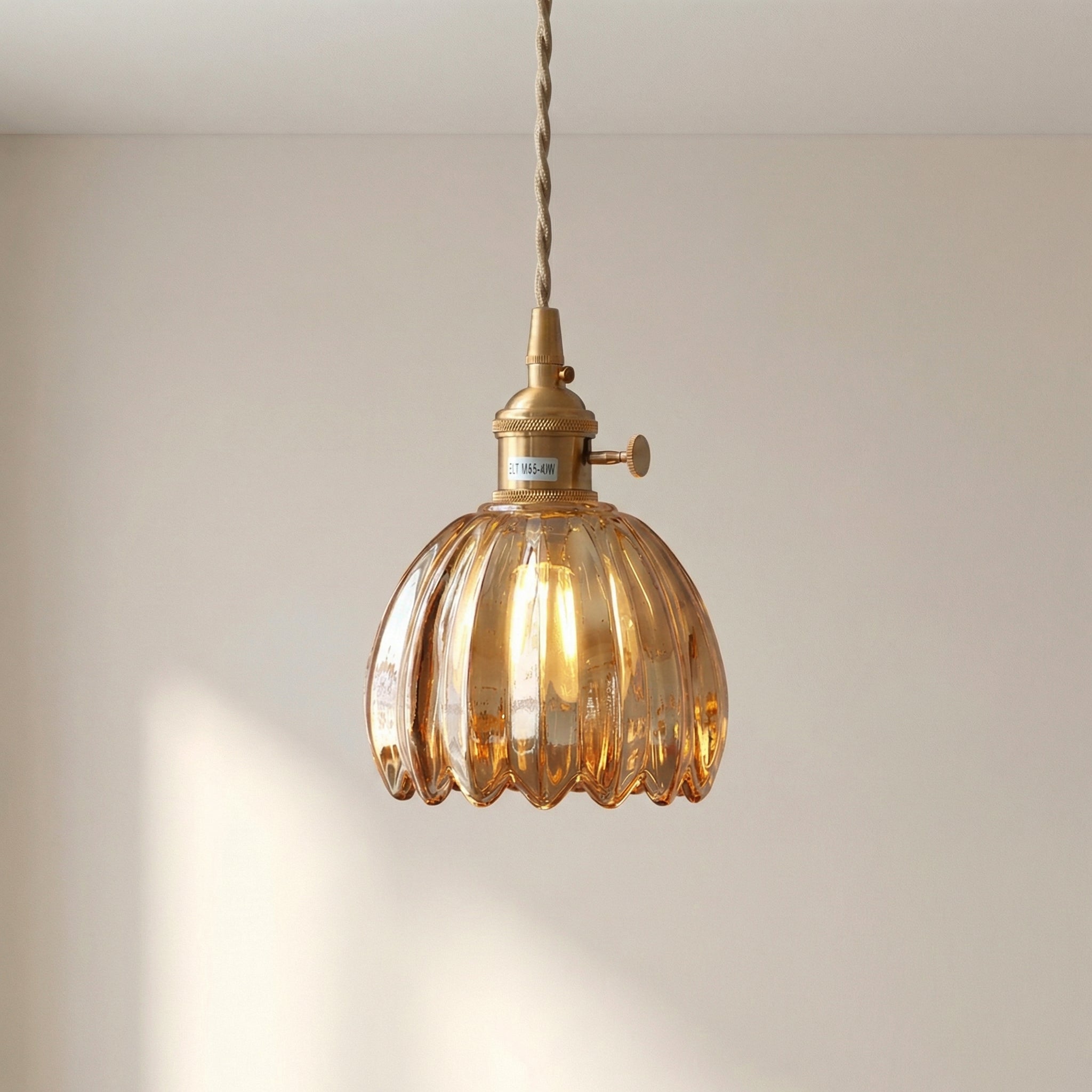 Suspension japonaise en verre