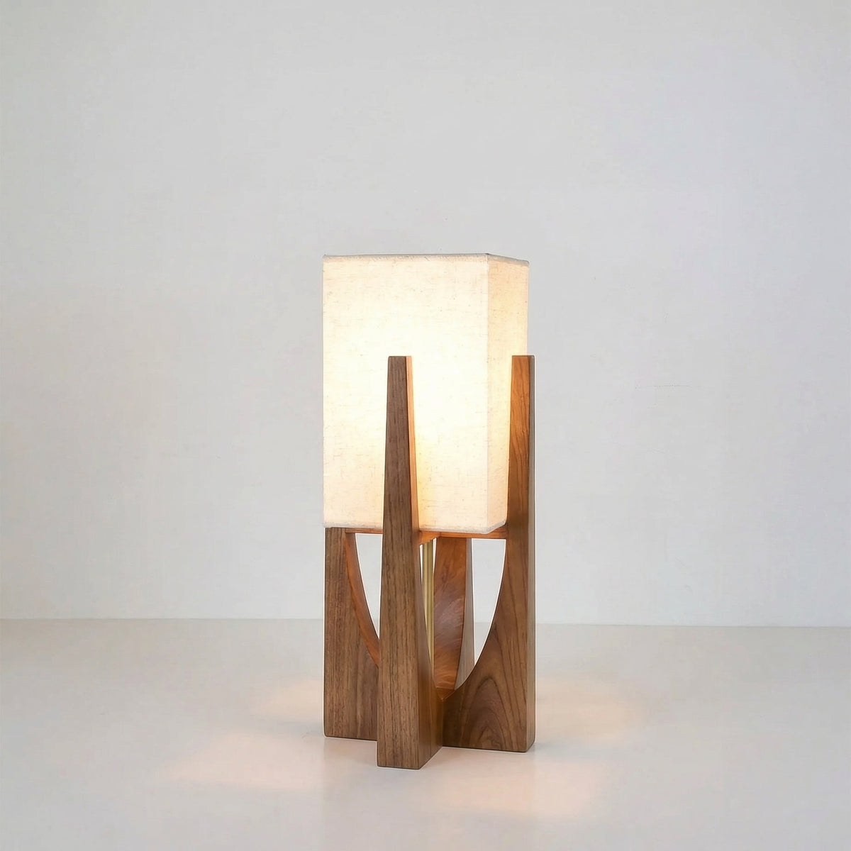 Lampadaire japonais de style Wabi-Sabi