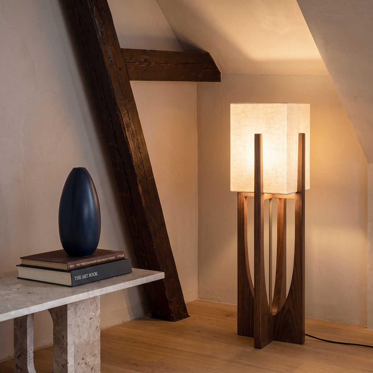 Lampadaire japonais de style Wabi-Sabi