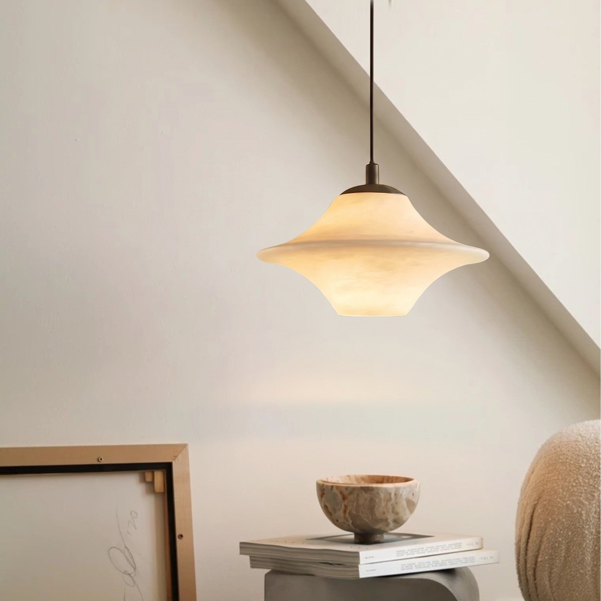 Suspension en marbre naturel