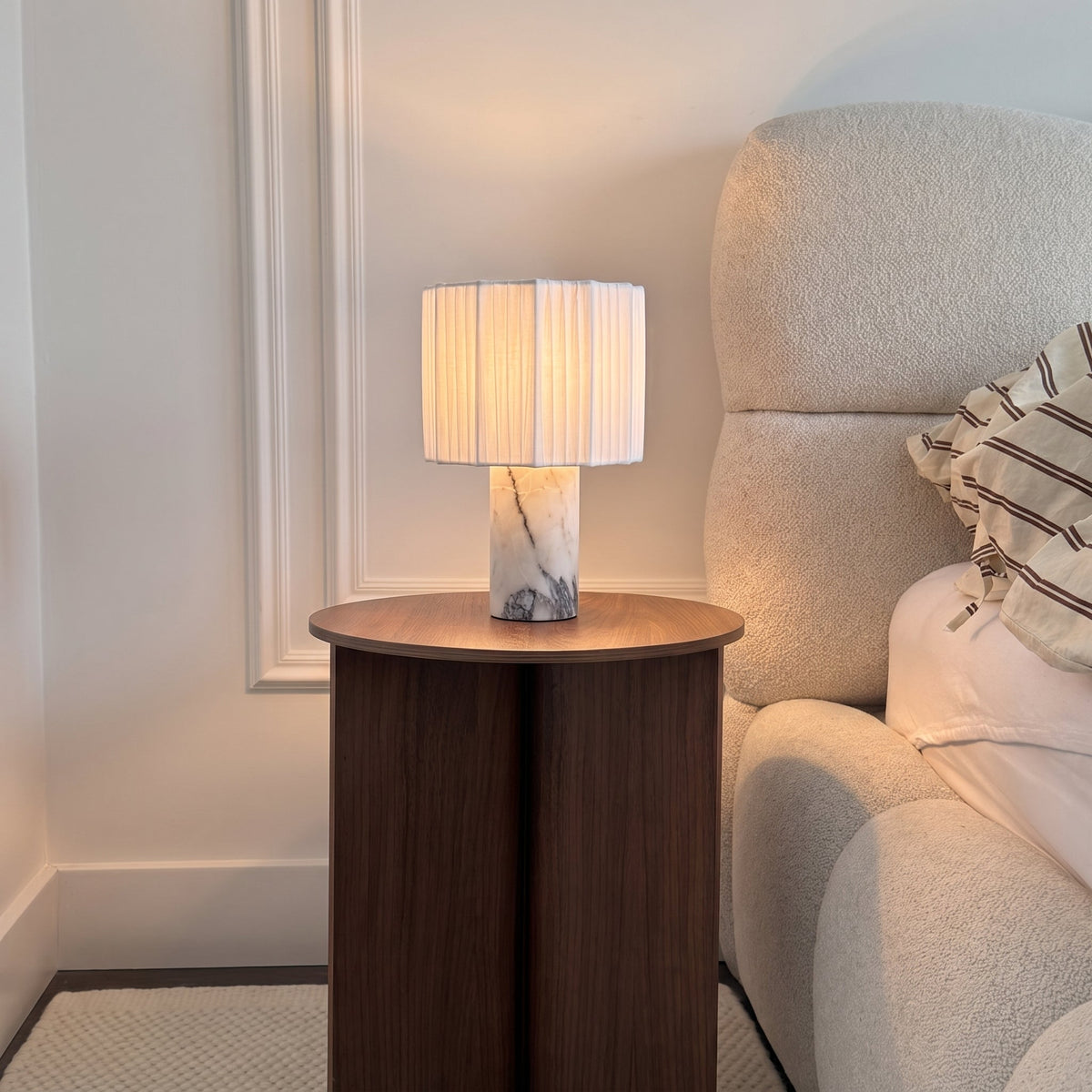 Lampe de table en marbre