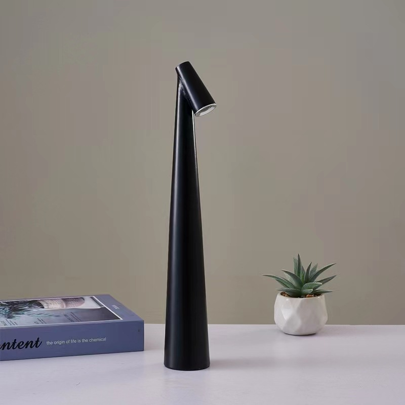 Lampe de table Lumina